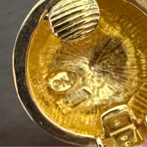 Vintage Kenneth Jay Lane White and Gold clip on Celestial Earrings - Picture 2 of 4